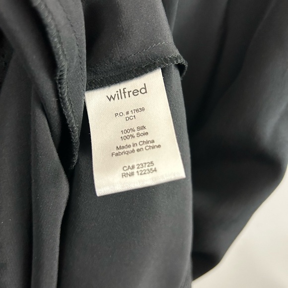 Aritzia Wilfred 100% Silk Black Dress Pockets Size Large - Picture 10 of 11